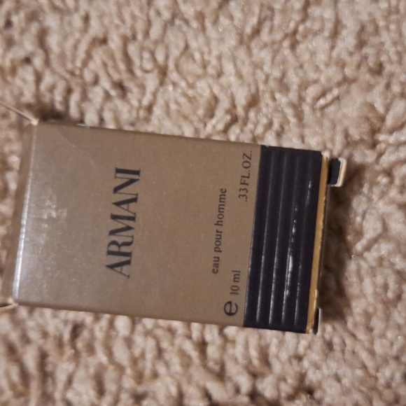 Armani perfume new in box never used - Picture 3 of 3